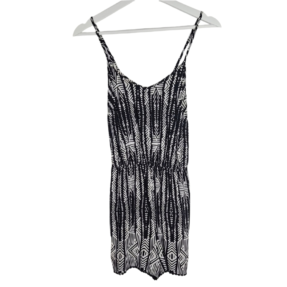 Mossimo Shorts Romper in Black and White Geometric Print